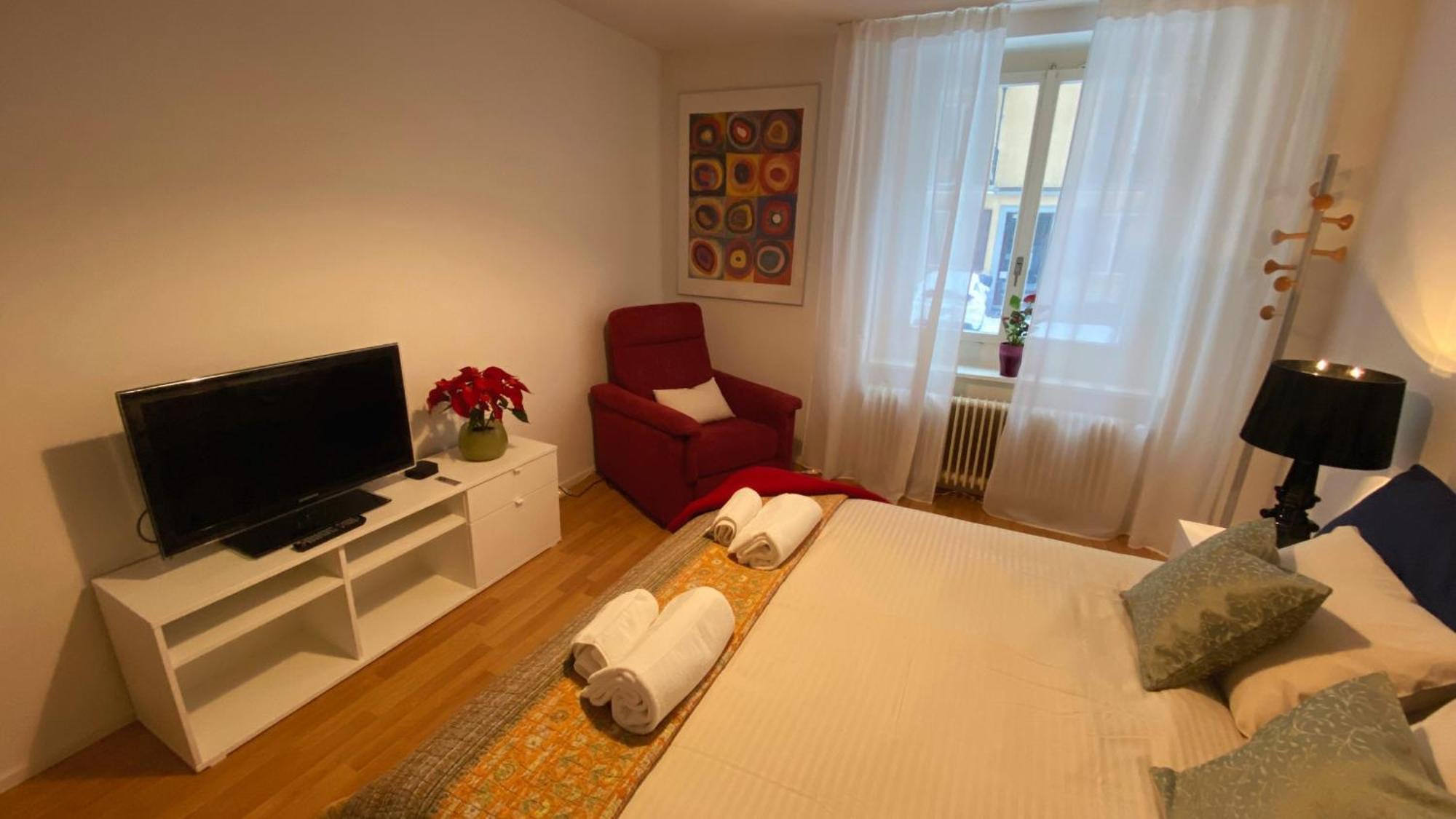 Hilda: Tranquillo Appartamento In Centro Zürich Buitenkant foto